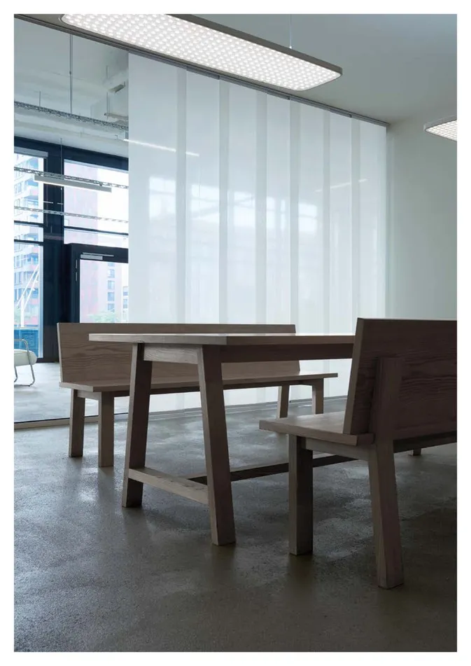 Panel Blind 3