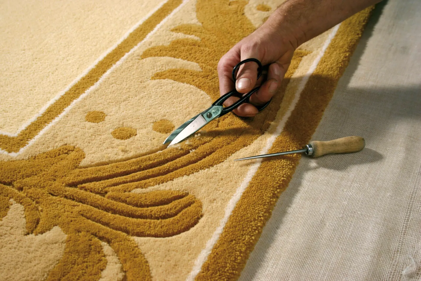BESPOKE CARPETS AND RUGS 4